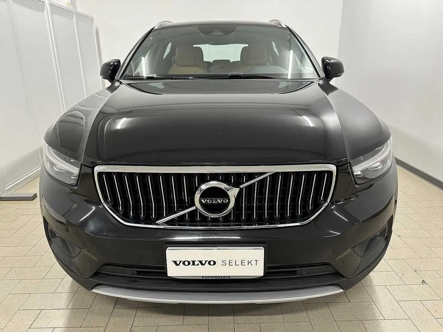 Volvo XC40 D3 Inscription Geartronic Noir - 2