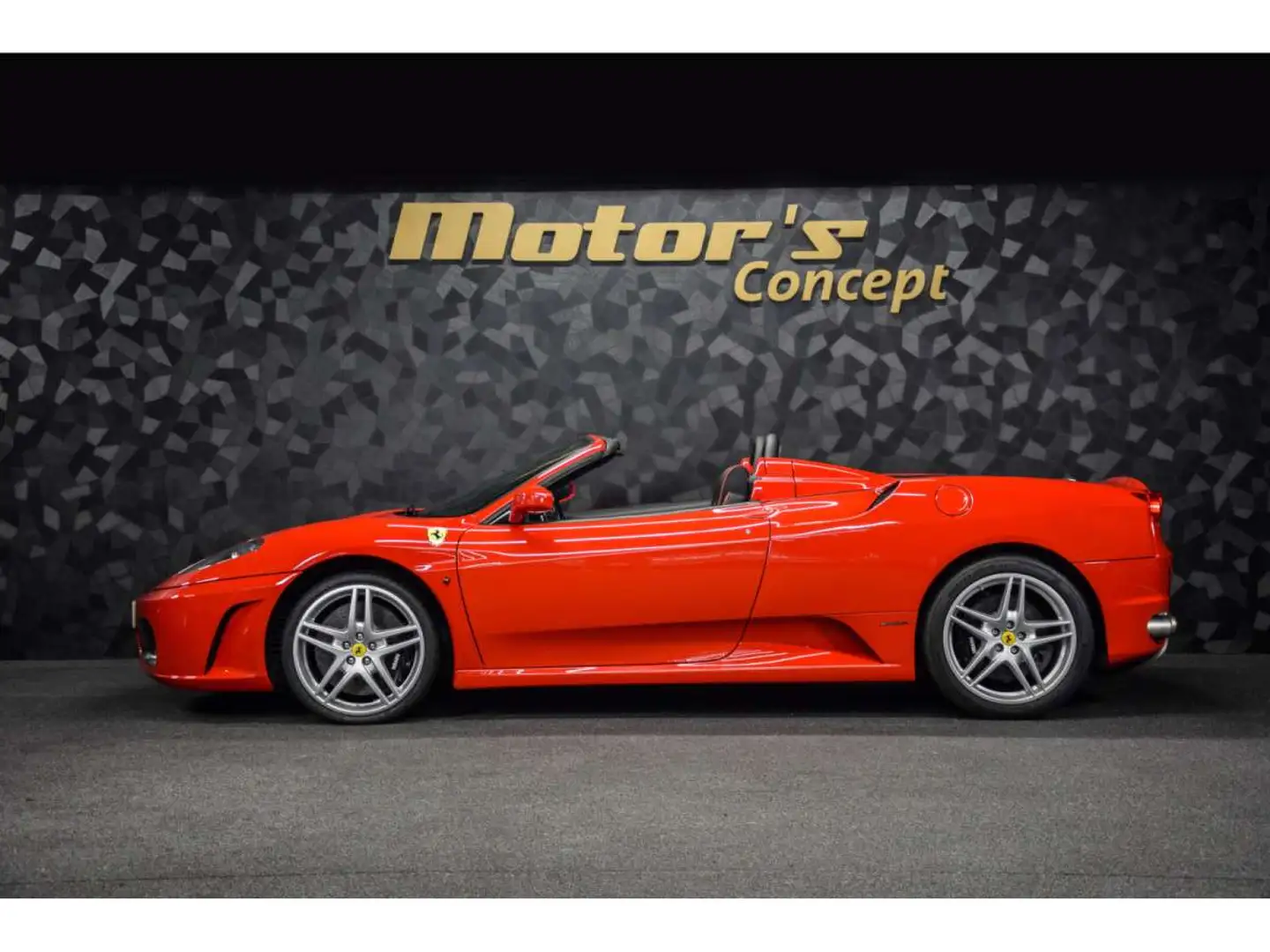 Ferrari F430 V8 Czerwony - 2