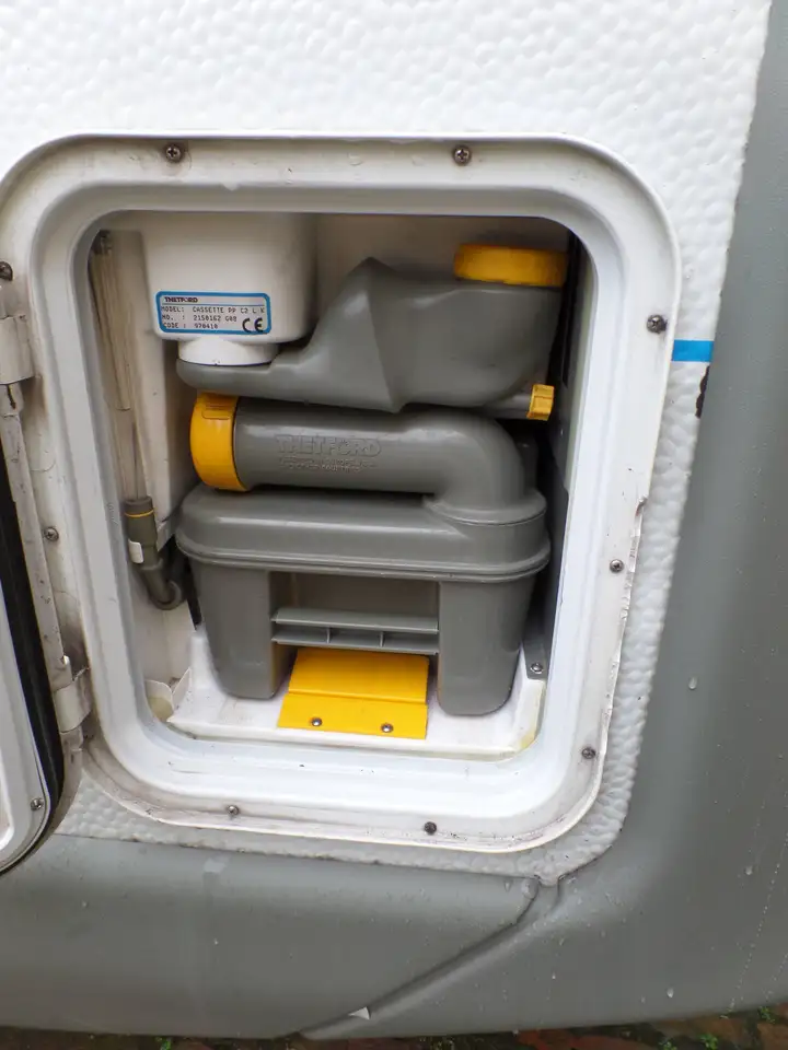Fiat Ducato 14 Panorama Luxus 280.0 Anhängerkupplung, Fahrradträger, Standheizung, Standheizung, wintertauglich, 6 Sitzplätze, foto 7