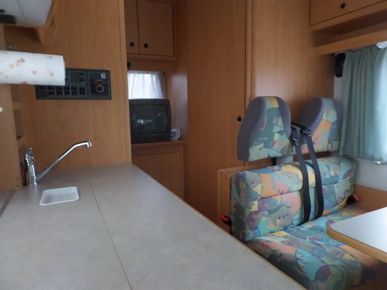 Fiat Ducato 14 Panorama Luxus 280.0 Anhängerkupplung, Fahrradträger, Standheizung, Standheizung, wintertauglich, 6 Sitzplätze, foto 11