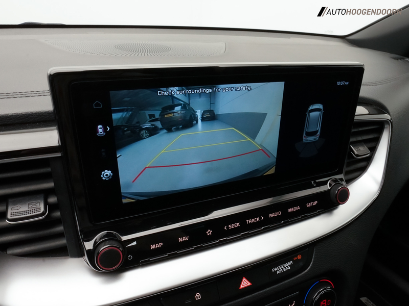 Kia ProCeed / pro_cee'd 1.0 T-GDi GT-Line Sport (APPLE CARPLAY,CAMERA,ADAP — photo 21