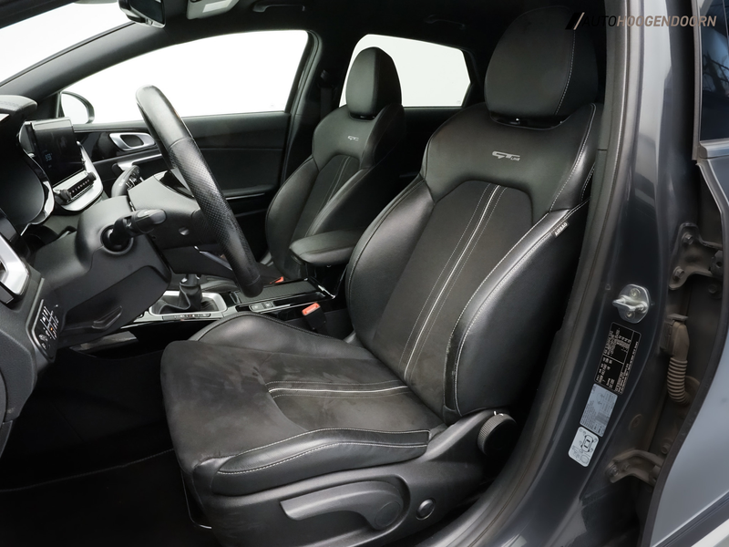 Kia ProCeed / pro_cee'd 1.0 T-GDi GT-Line Sport (APPLE CARPLAY,CAMERA,ADAP — photo 12