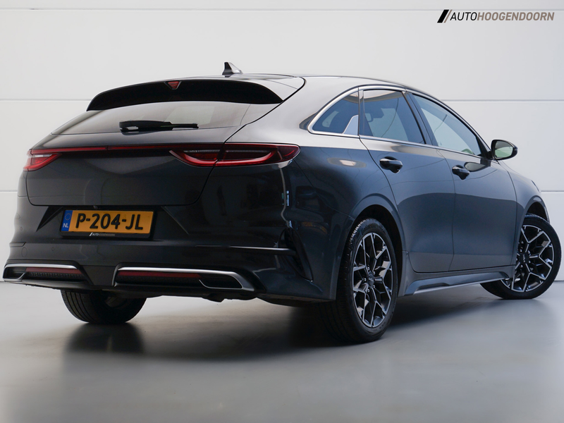 Kia ProCeed / pro_cee'd 1.0 T-GDi GT-Line Sport (APPLE CARPLAY,CAMERA,ADAP — photo 4