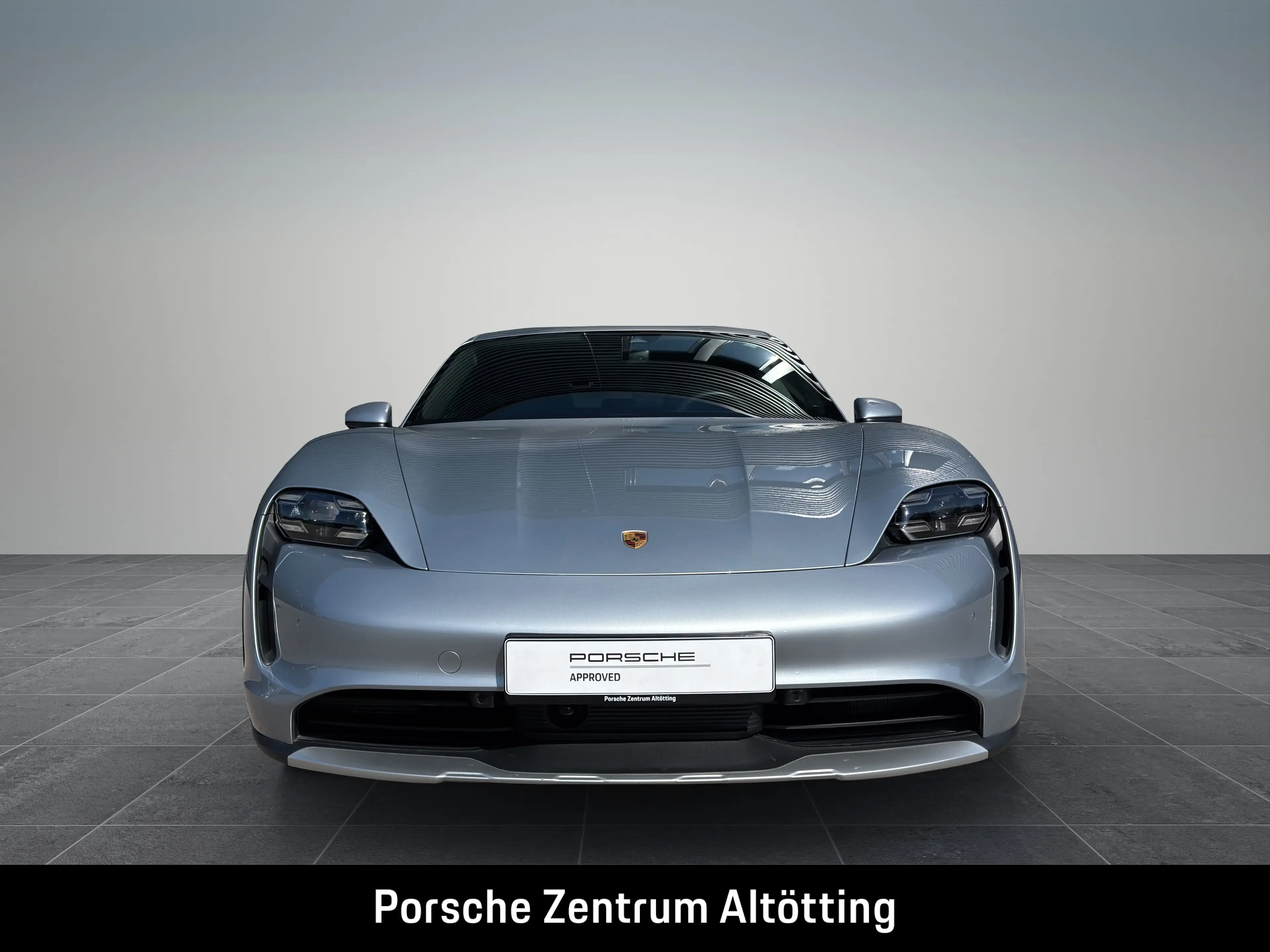 Porsche Taycan 4 Cross Turismo | LED-Matrix | InnoDrive — photo 6