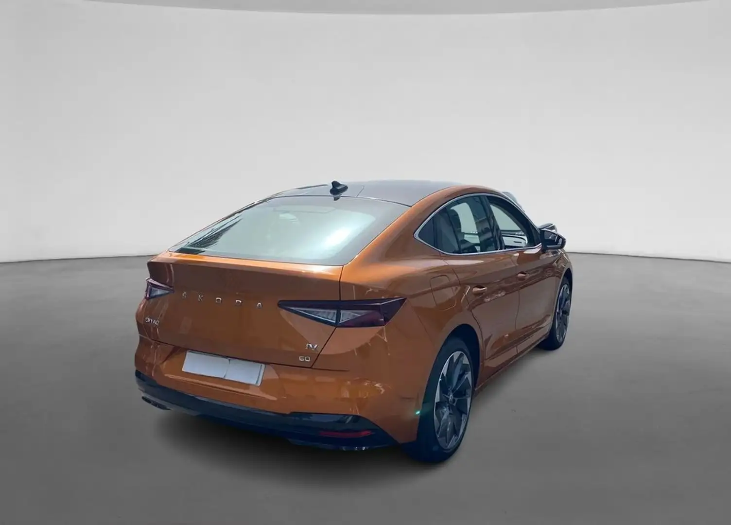 Skoda Enyaq Coupé 60 132 kW (177 CV) (5ACFF264) Naranja - 2