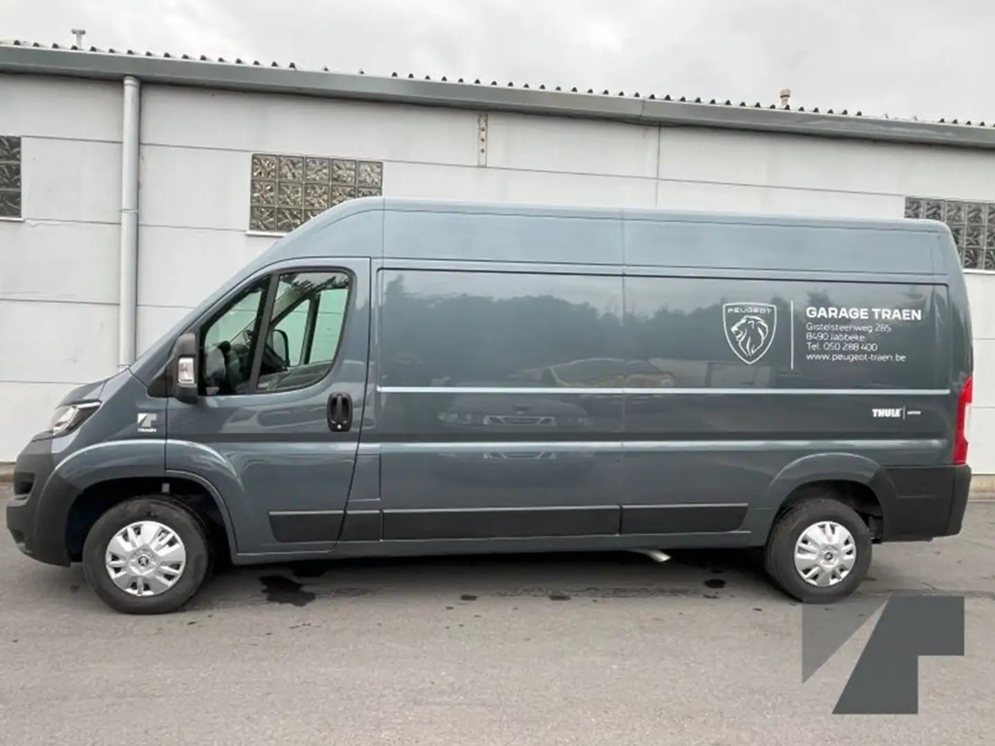 Peugeot Boxer FT L3H2 335 BlueHDI S/S Premium Bleu - 2