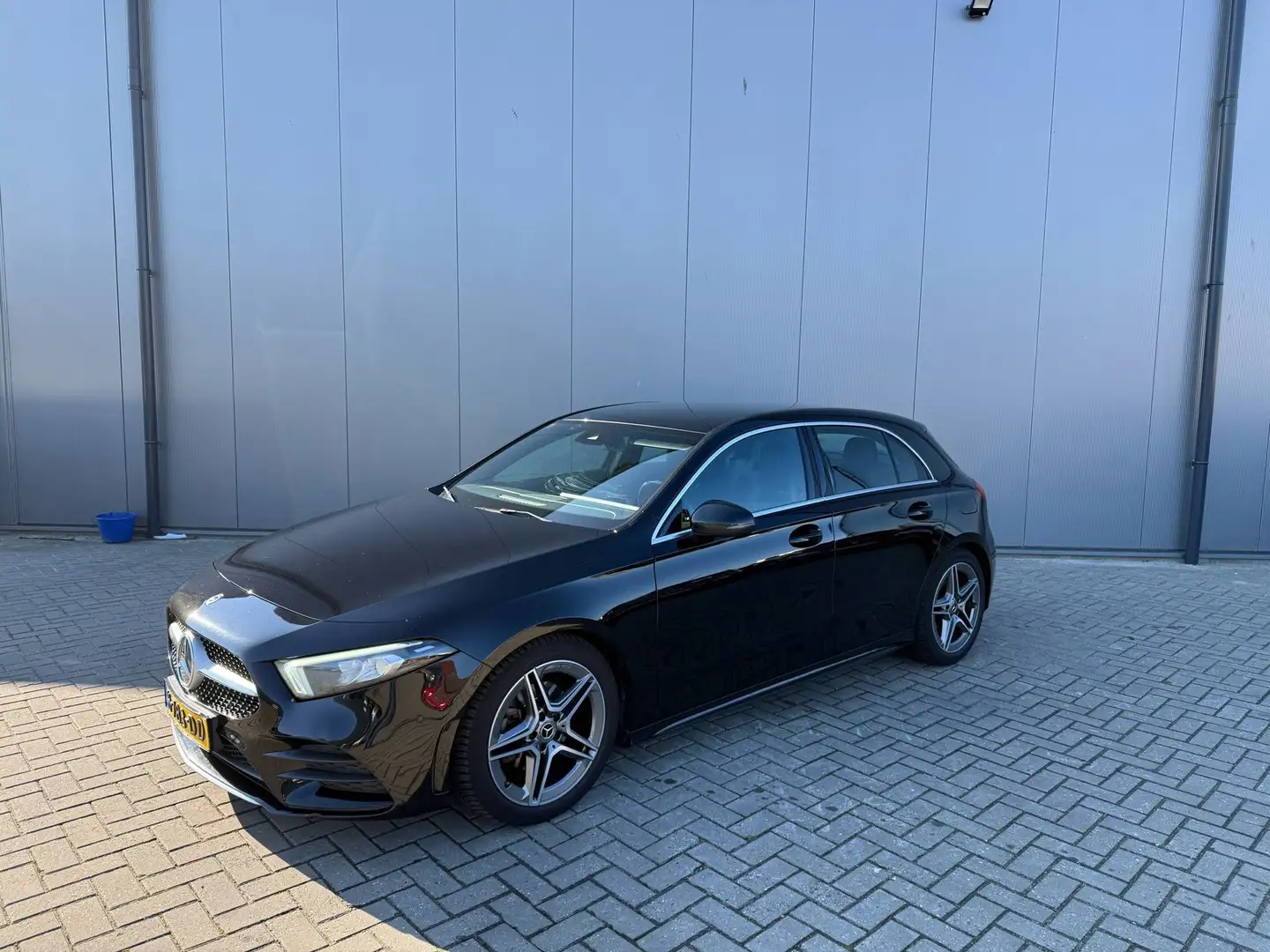 Mercedes-Benz A 180 d Premium amg pakket EX BPM Noir - 1