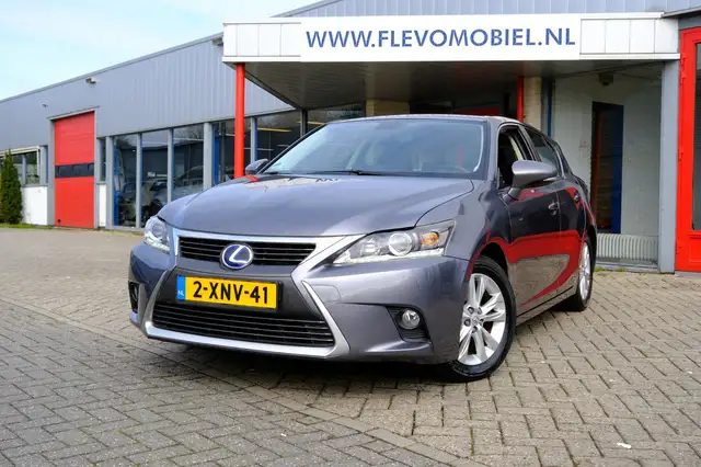 Lexus CT 200h Business Line Aut. Navi|Alcantara|LMV|Cam