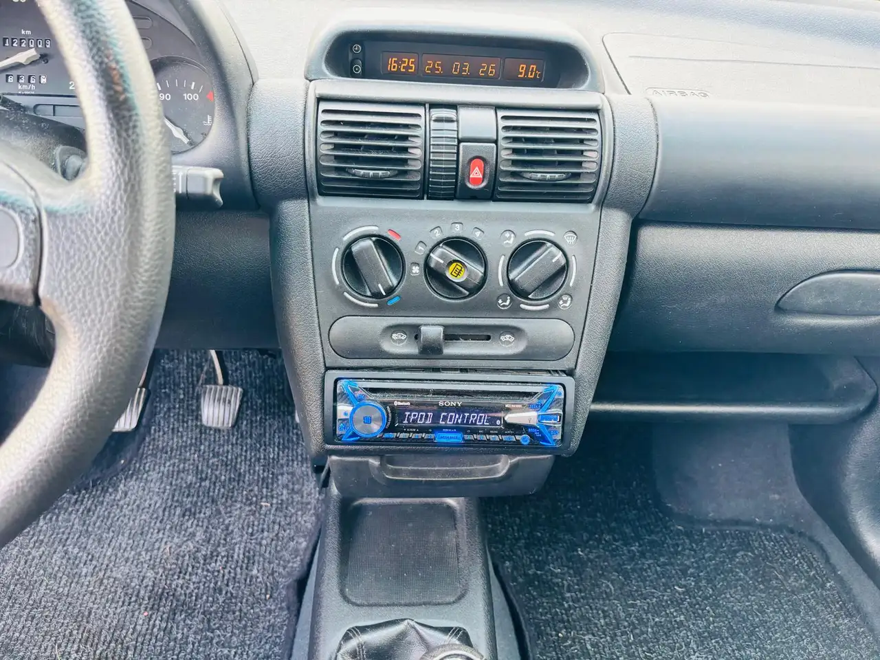 Opel Corsa 12V City, foto 5
