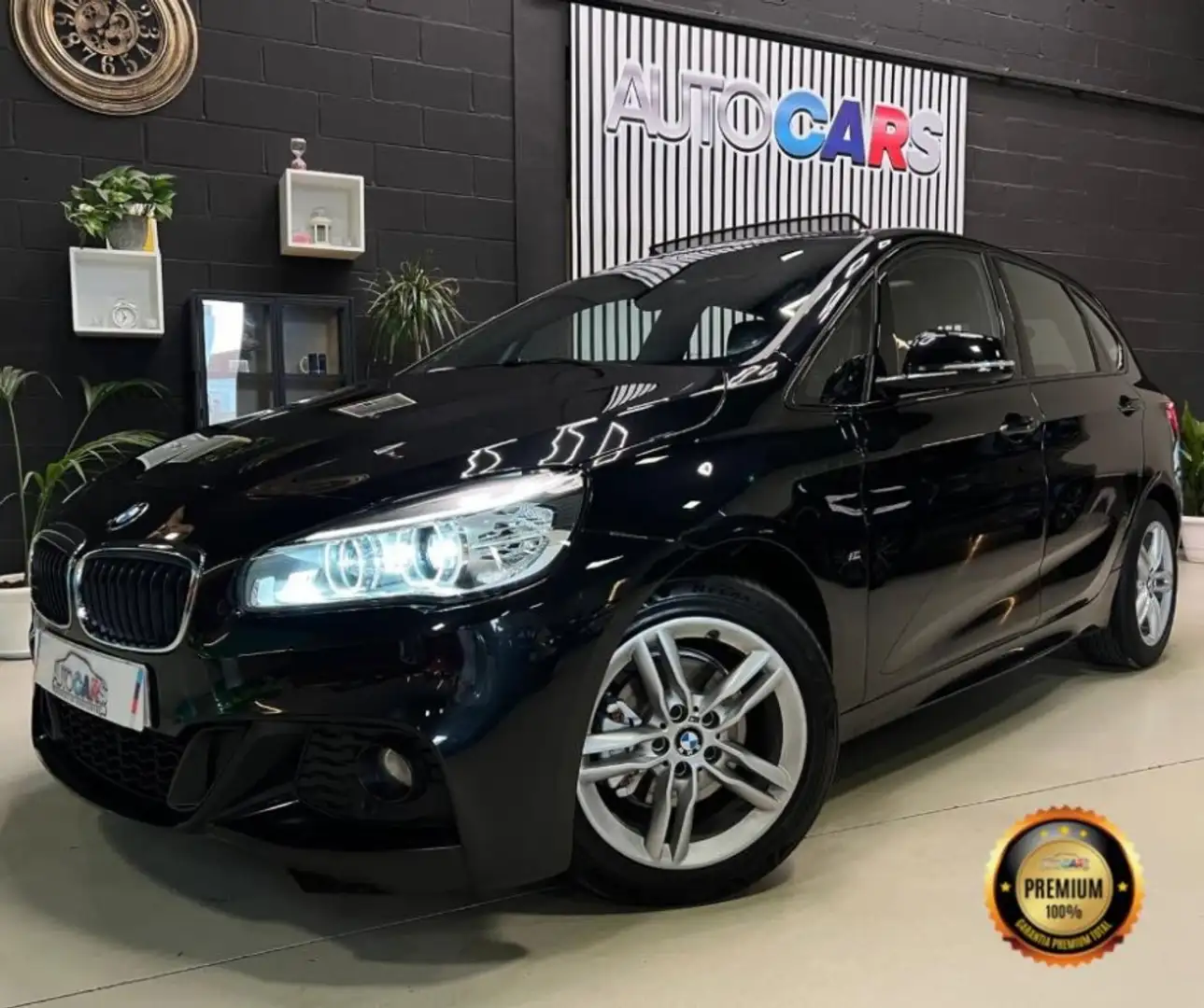 BMW BMW Serie 2 Familiar  Manual de 5 Puertas Negro - 1