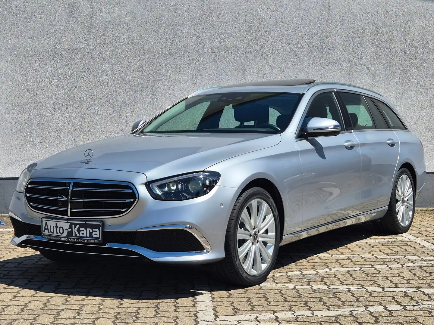 Mercedes-Benz E 450 T 4Matic*1.Hand*ABC*Multibeam LED*19 Zoll*Exclusiv Argintiu - 1