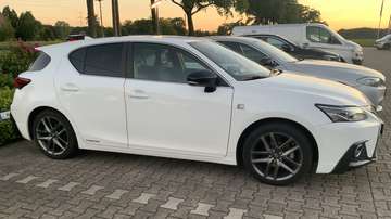 F SPORT