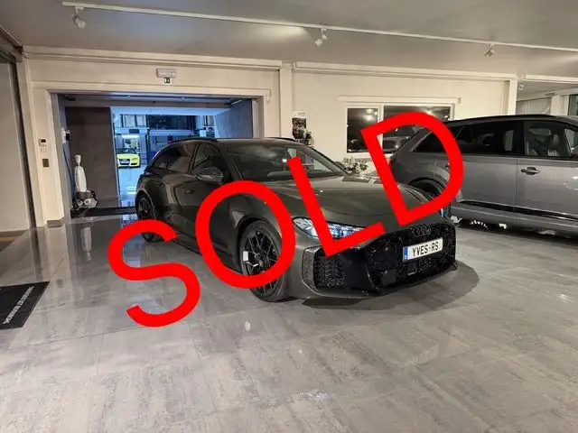 Audi RS5 SOLD BIJ GARAGE VRIENS YVES BV!!!!