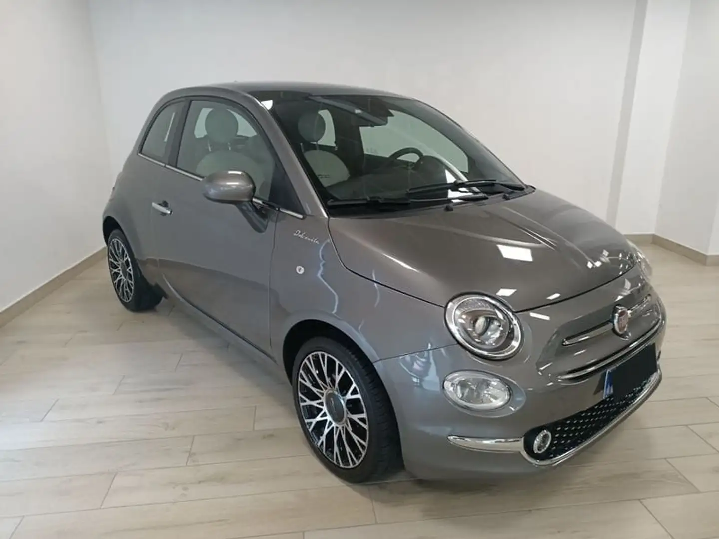Fiat 500 (2015-->) 1.0 Hybrid Dolcevita - 1