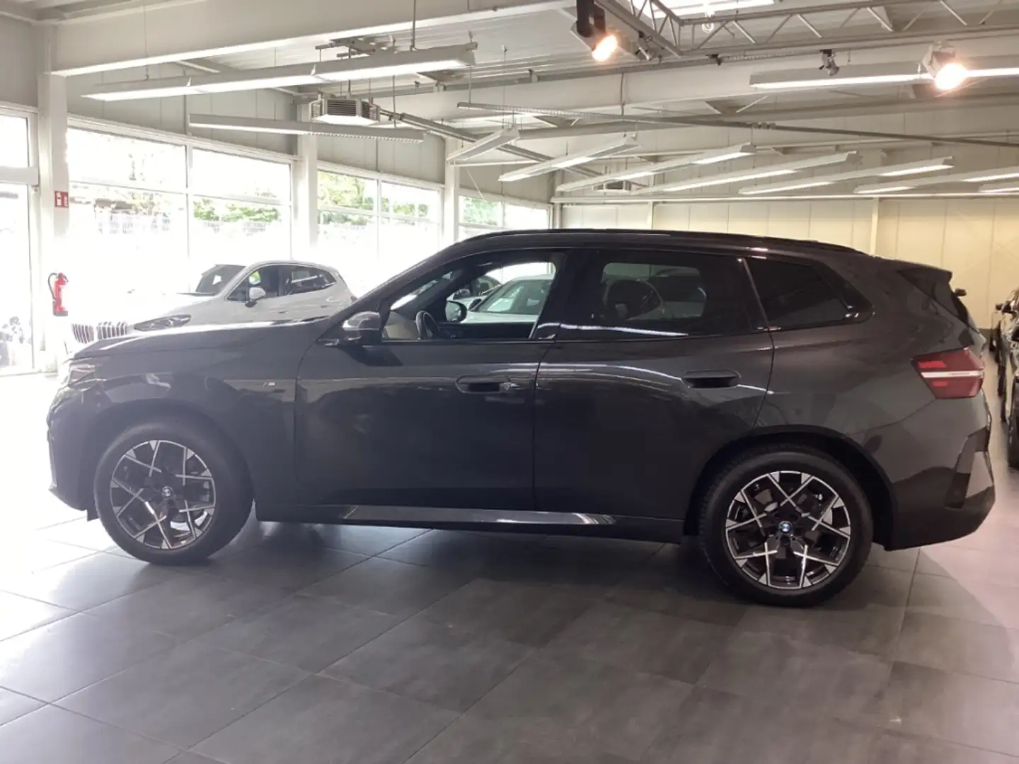 BMW X3 20d xDrive M Sport AHK Pano H/K Premium+Prof. Lenk Grau - 2