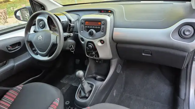 Citroen C1 view 10
