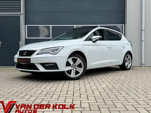 SEAT Leon 1.2 TSI Style Business Intense | Panorama | Carpla