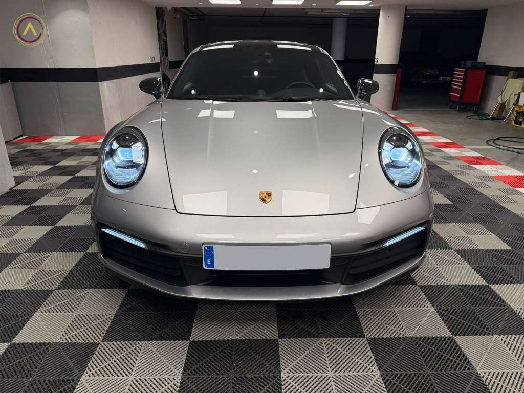 Porsche 992