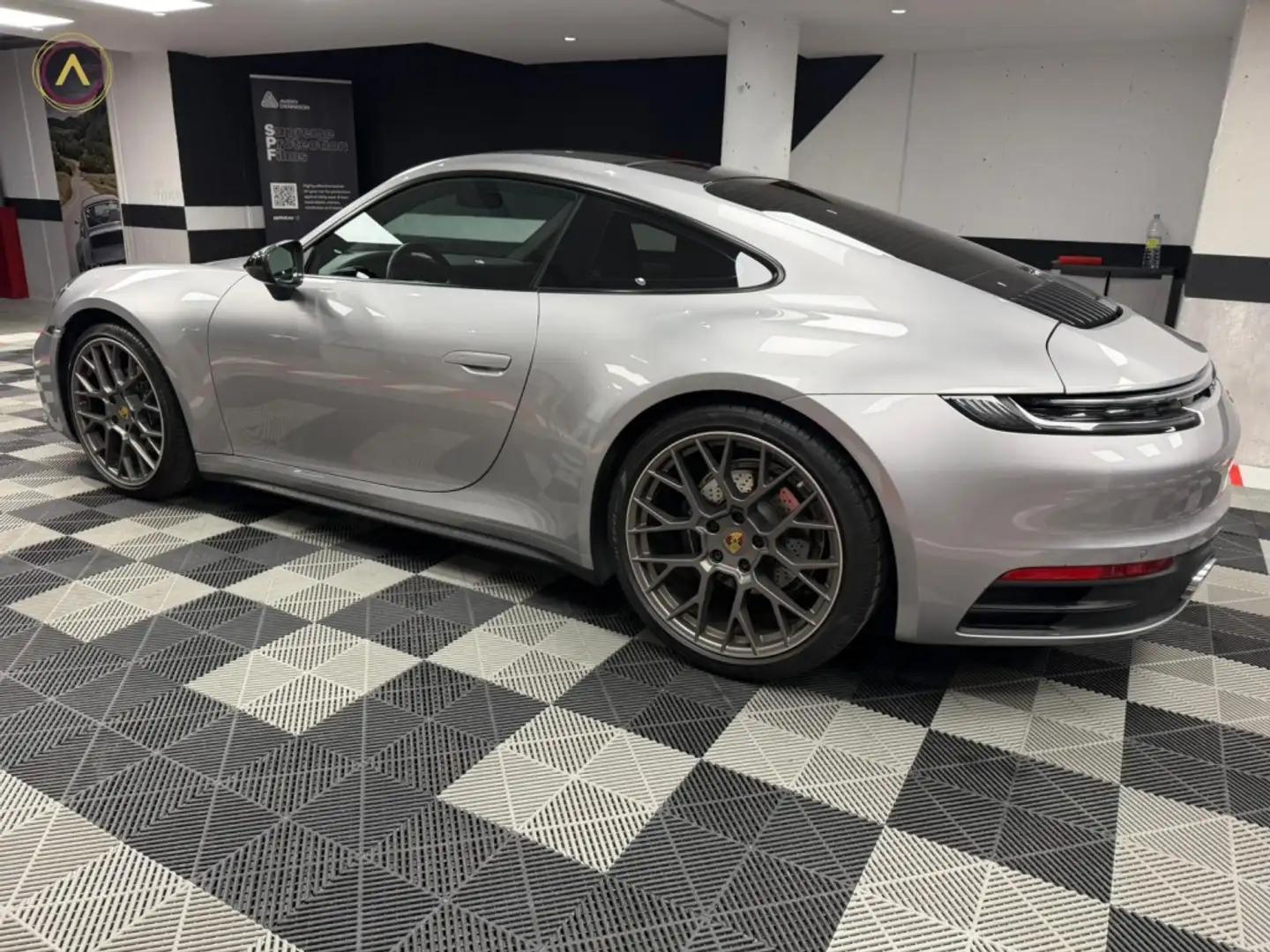 Porsche 992 Carrera Coupé PDK Gris - 2