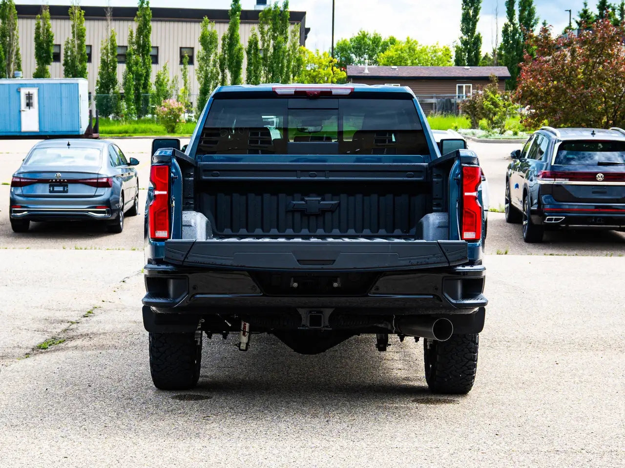 Chevrolet Silverado 3500 photo Chevrolet Silverado 3500