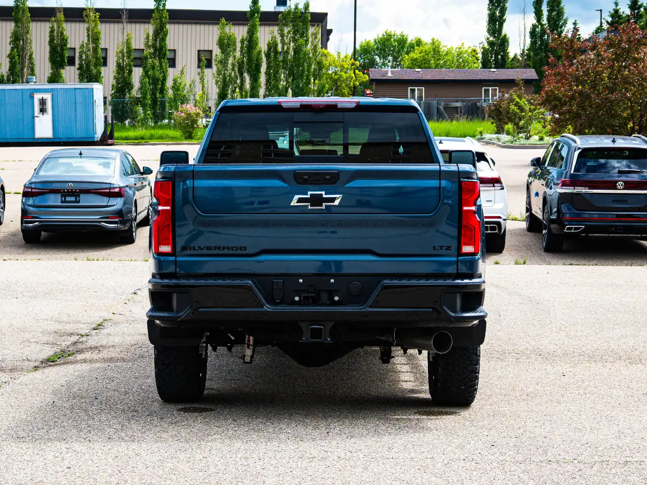 Chevrolet Silverado 3500 photo Chevrolet Silverado 3500
