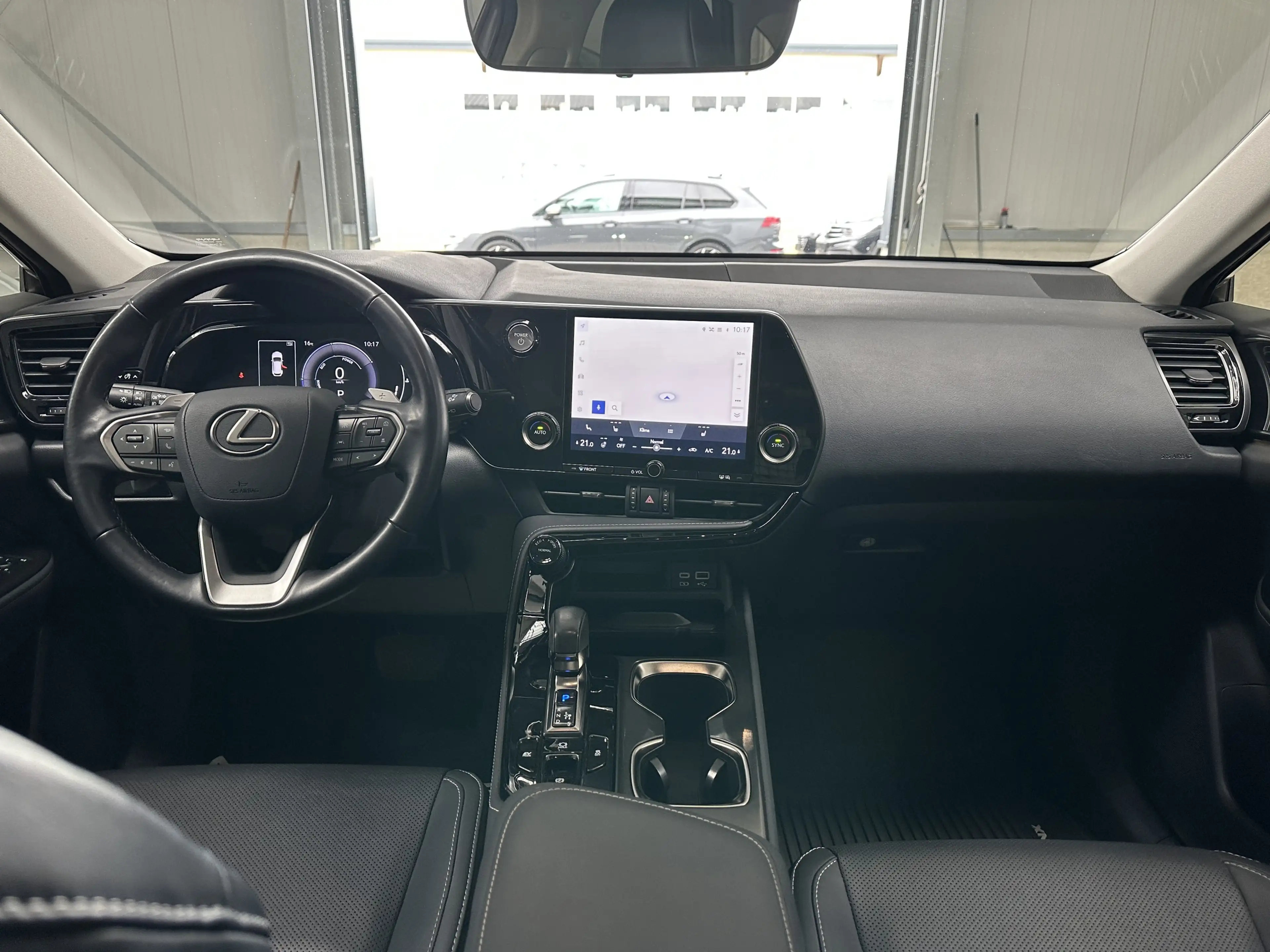 Lexus 350h LED ACC Leder Navi DAB Kamera — photo 10