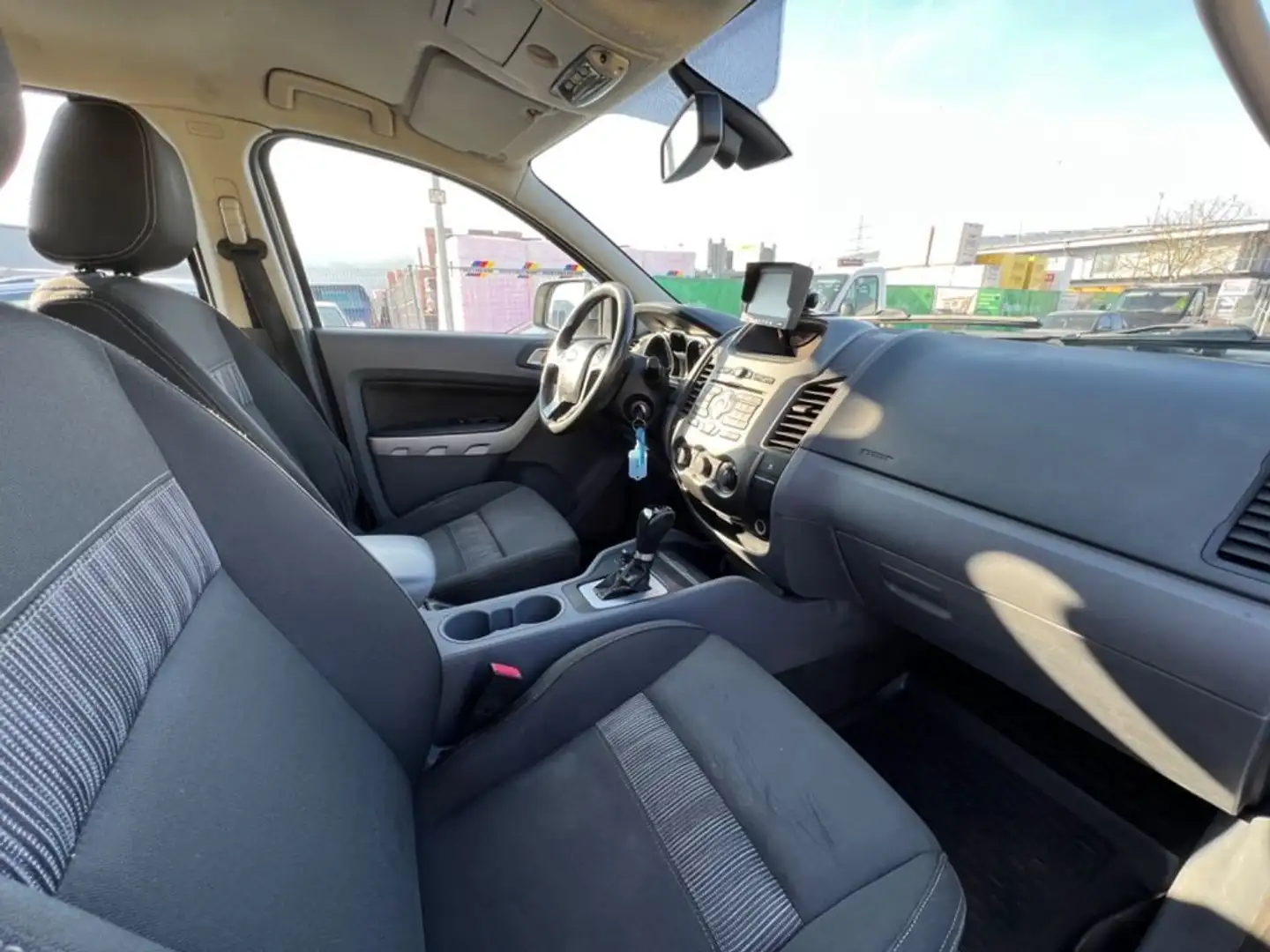 Ford Ranger 2.2 TDCi Doppia Cabina XLT 5pt. Alb - 2