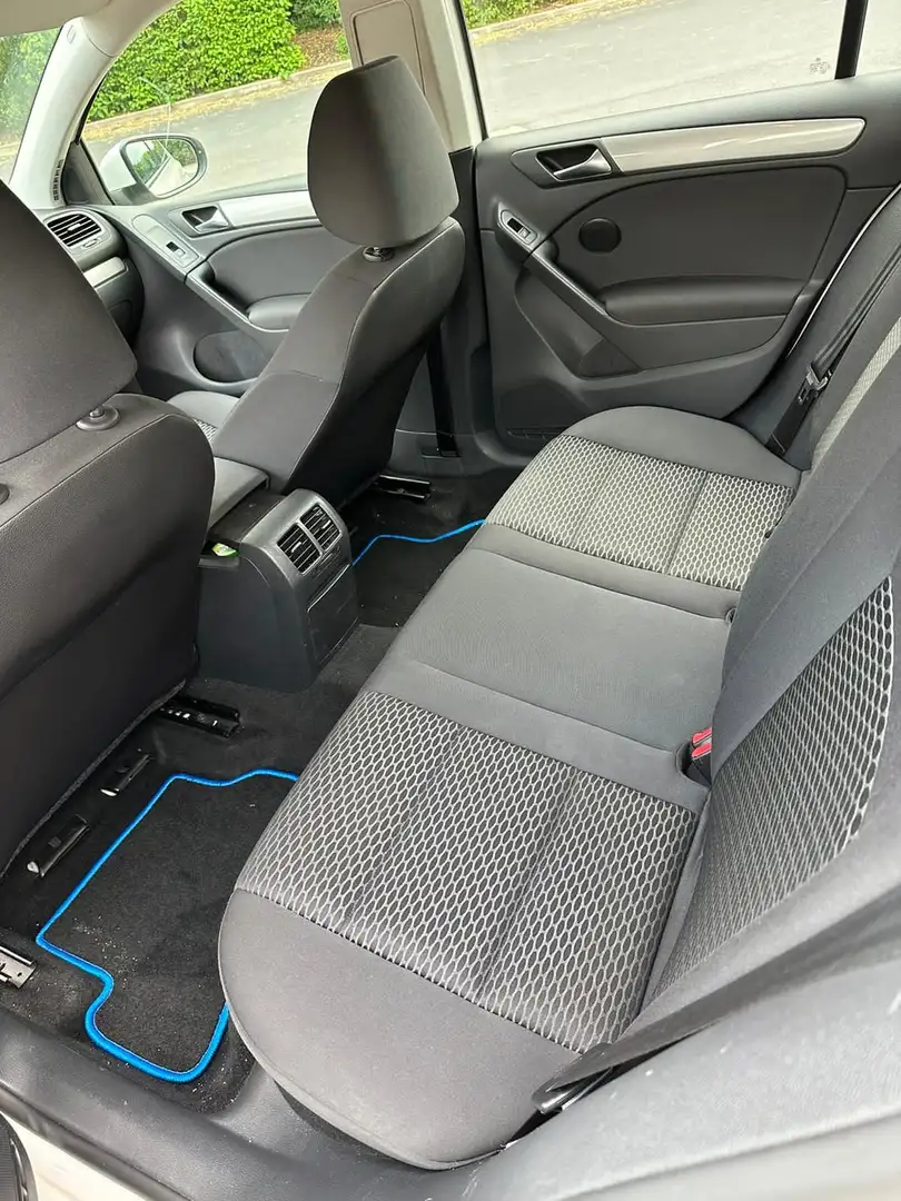 Volkswagen Golf Golf 1.6 CR TDi BlueMotion DPF Wit - 2