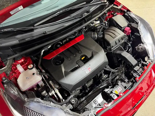 Toyota Yaris view 10