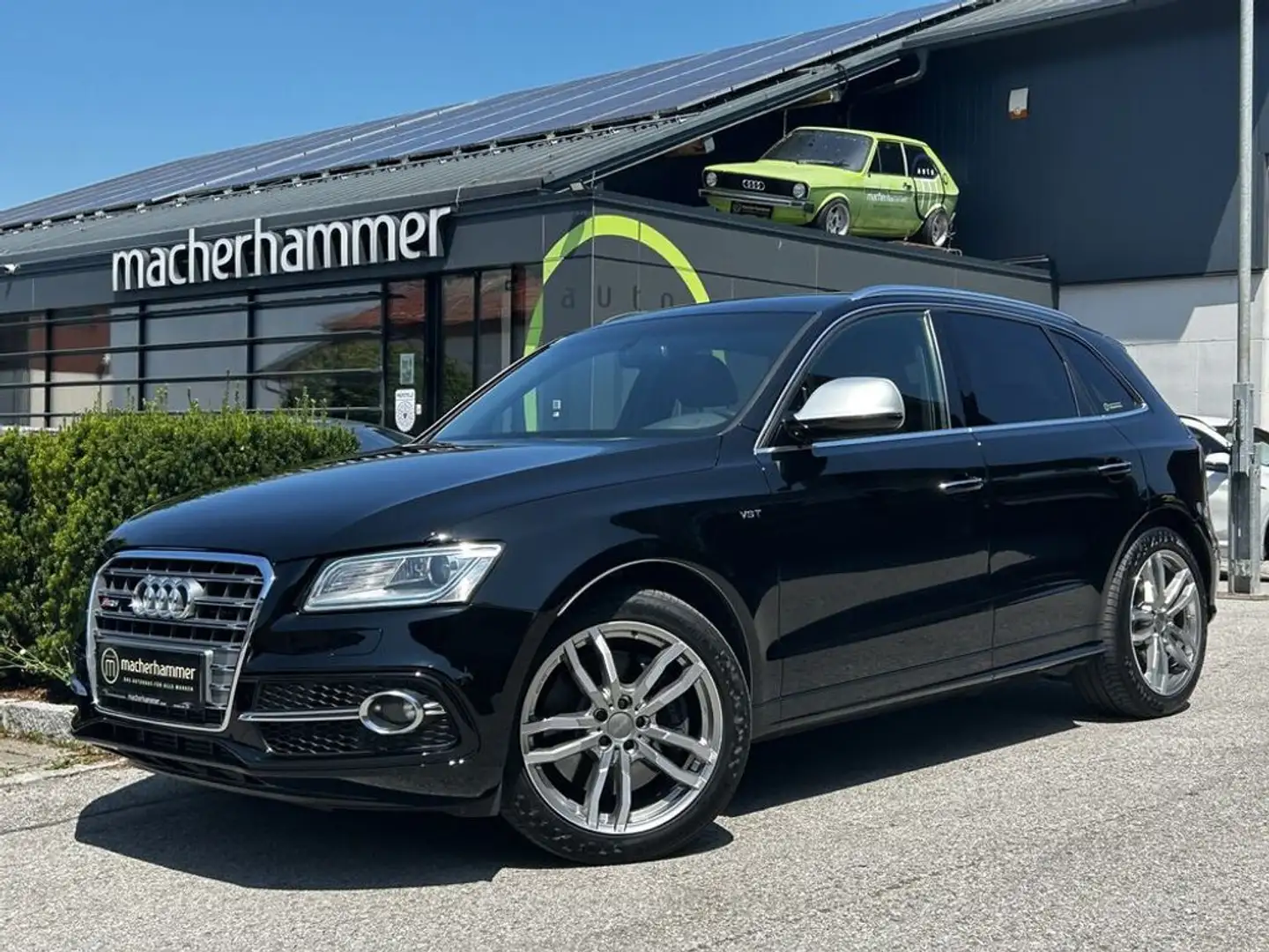 Audi SQ5 V6T 3.0TDI Quattro Sport*ACC*KEY*XENON*AHK*20'' Schwarz - 1