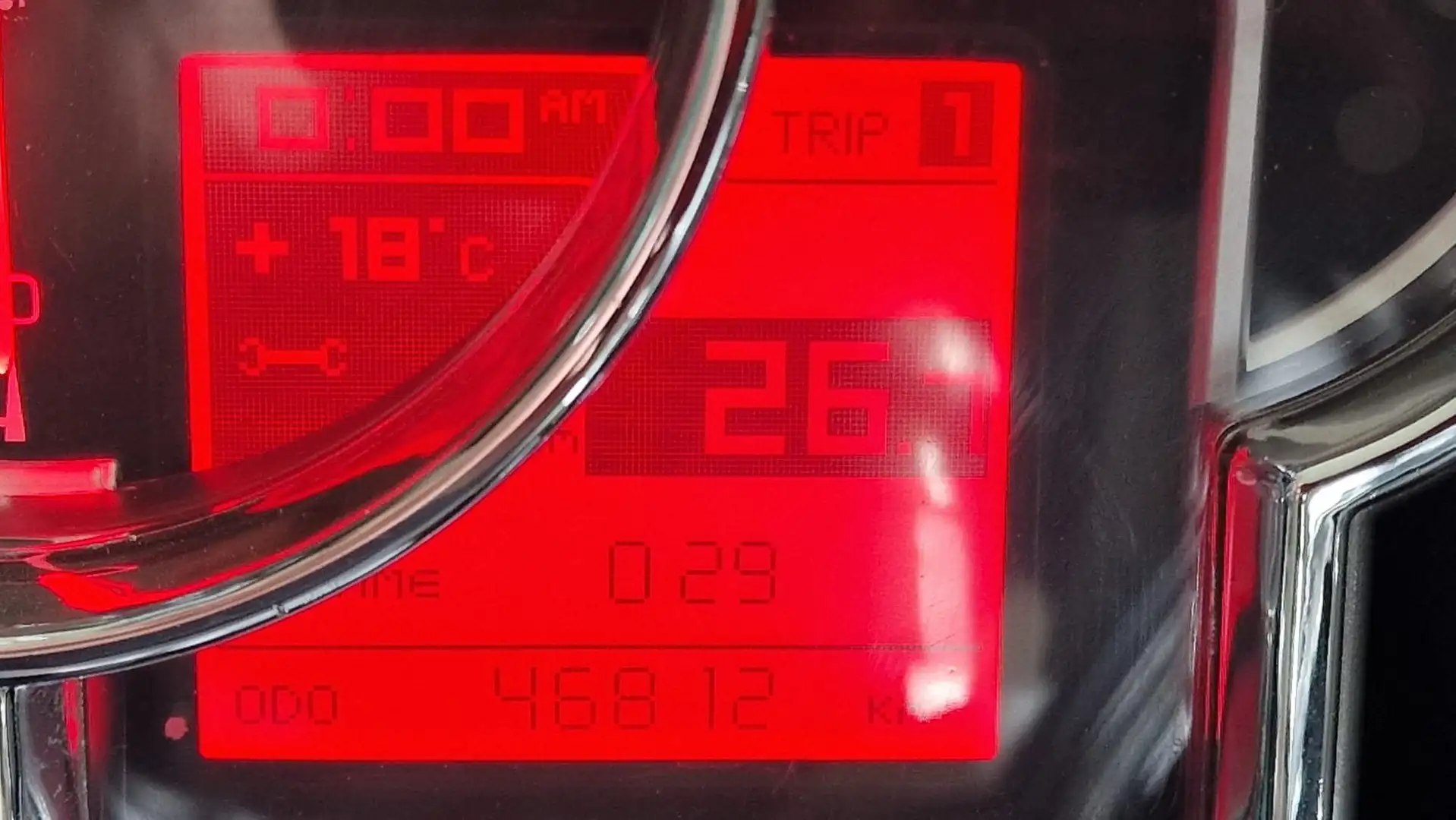 Moto Guzzi Norge 1200 Stříbrná - 2