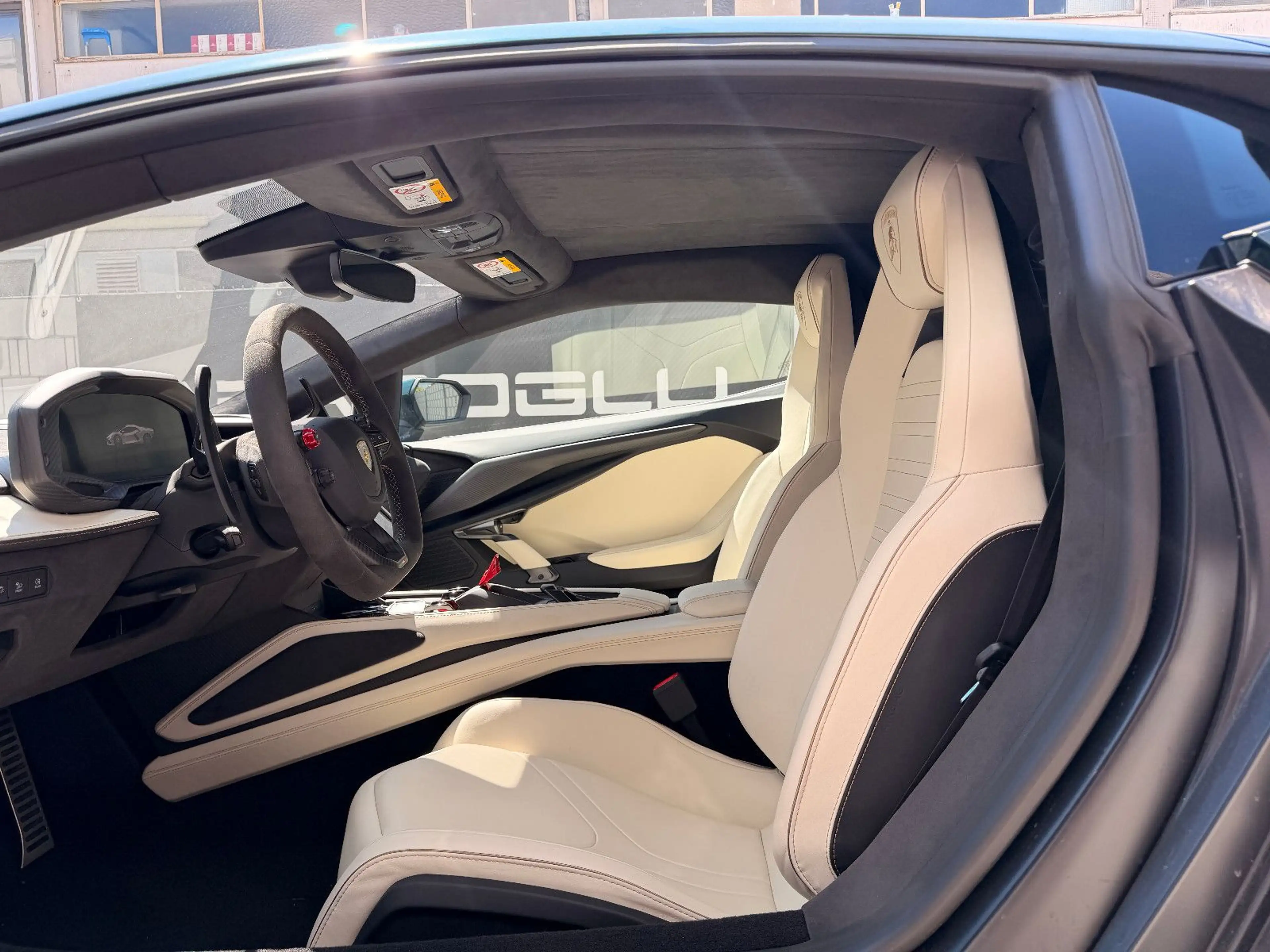 Lamborghini Revuelto *INT.CARBON*SONUS*2DISP.*FULL-ASSIST* — photo 14