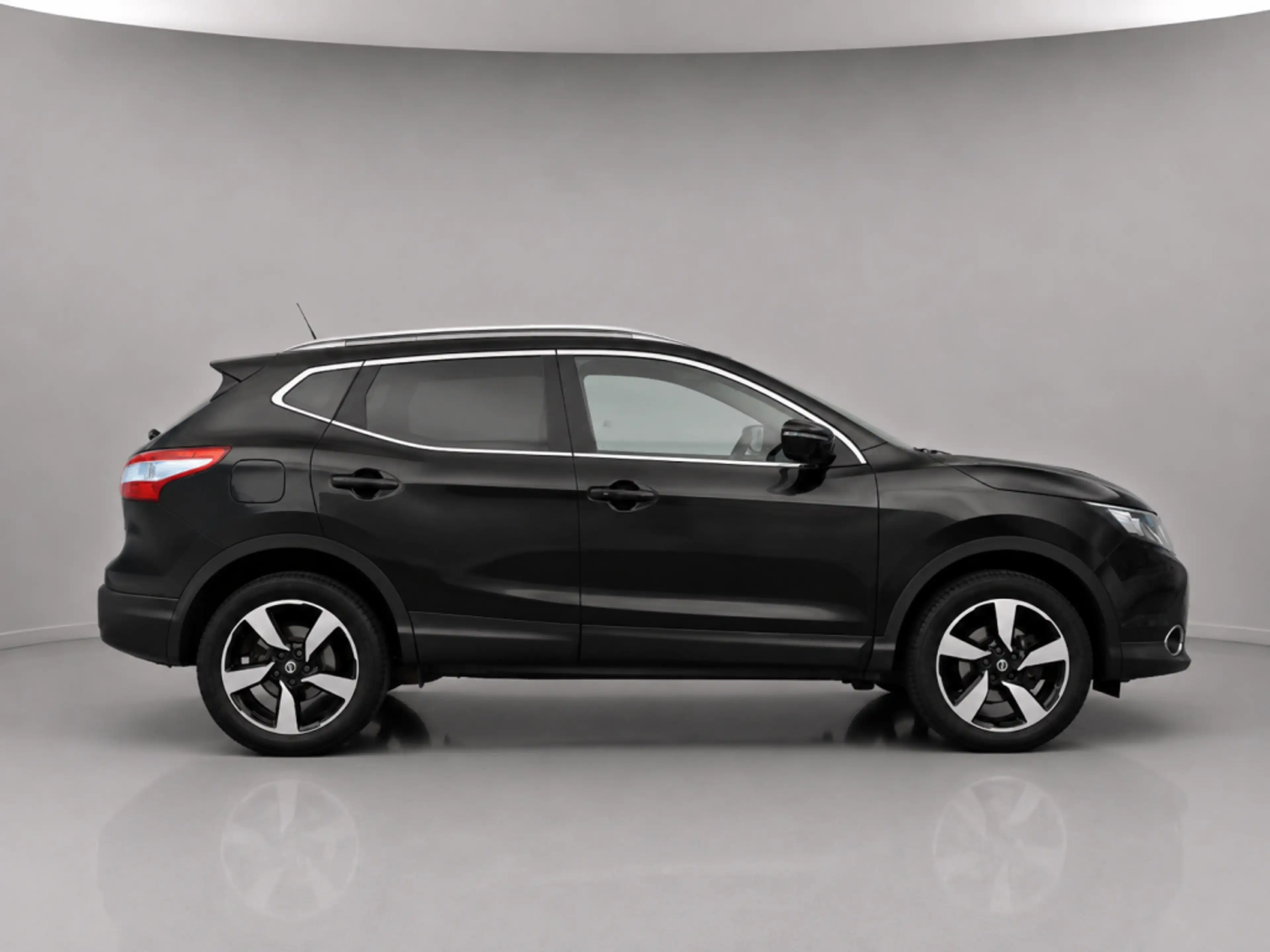 Nissan Qashqai 1.6 N-Vision — photo 8