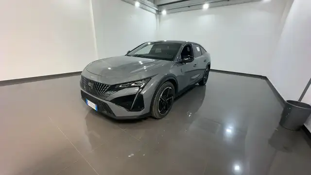 Peugeot 408 view 8