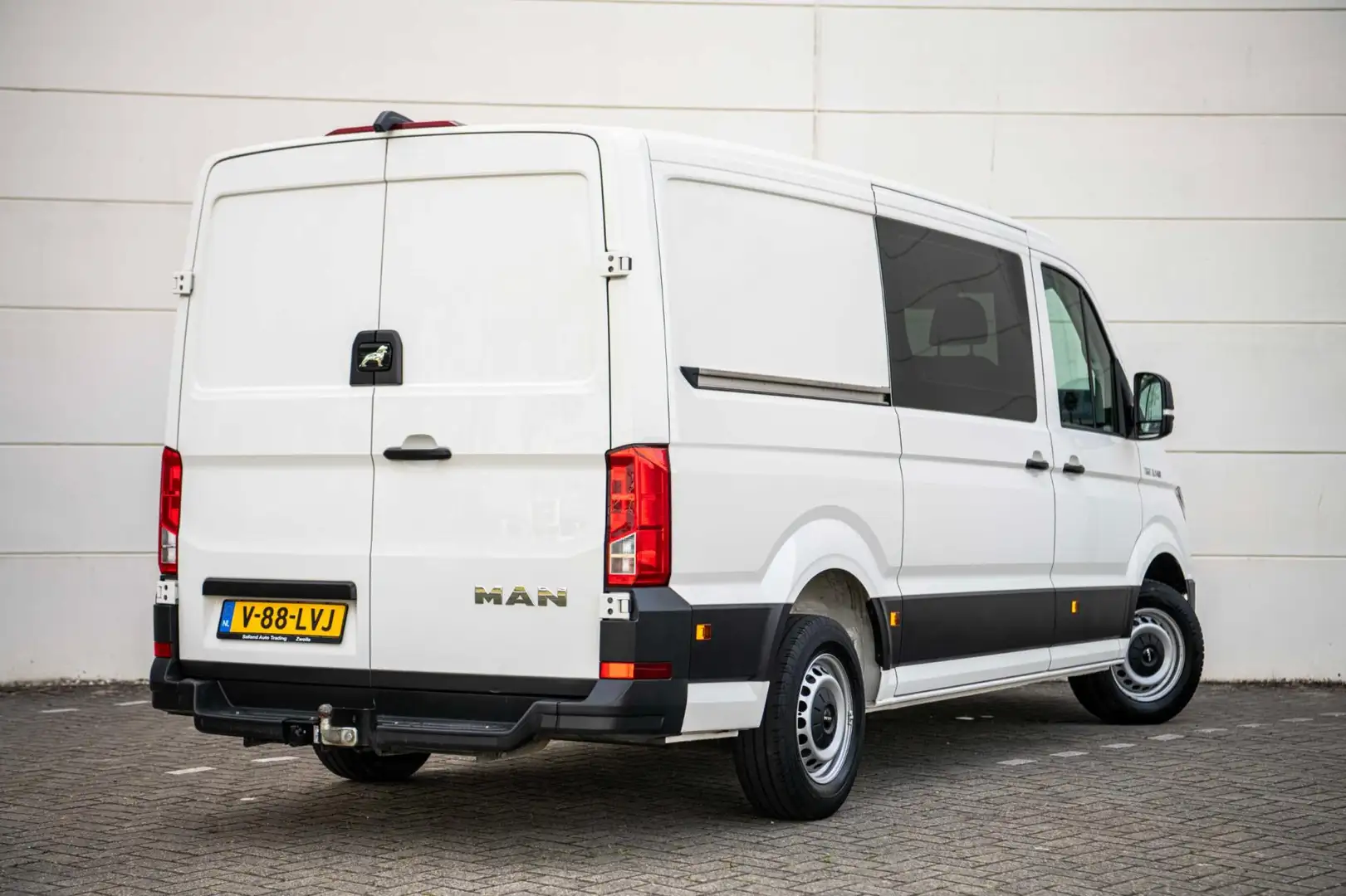 MAN TGE 2.0 TDI 140pk DSG L3H1 6-Pers. |Airco|Carplay|Crui Wit - 2