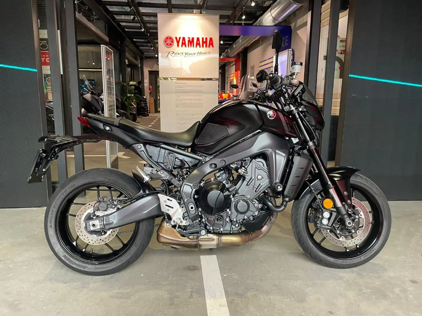 Yamaha MT-09 . Nero - 1