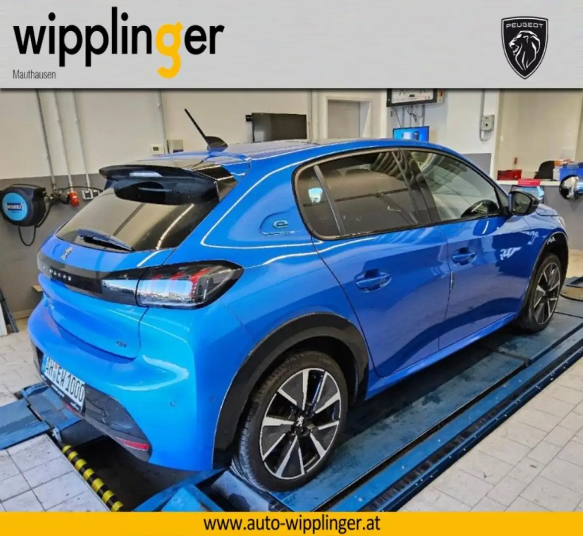 Peugeot 208 E-208 GT Pack 136PS Elektro 3-ph LP € 40.918,- Blau - 2