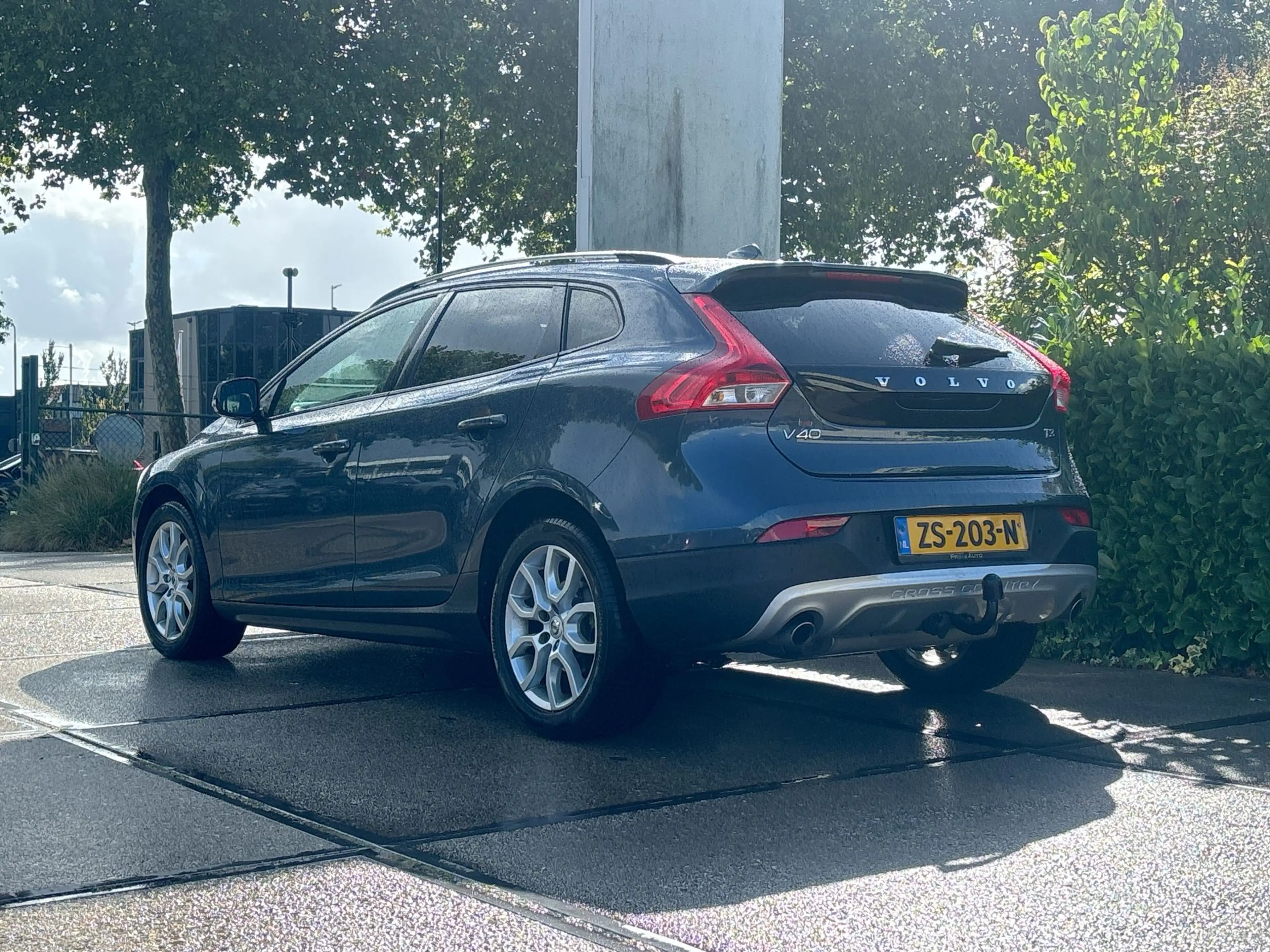 Volvo V40 Cross Country 1.5 T3 Polar+ Luxury |STOELVERW.|TREKHAAK|CLIMA|NA — photo 14
