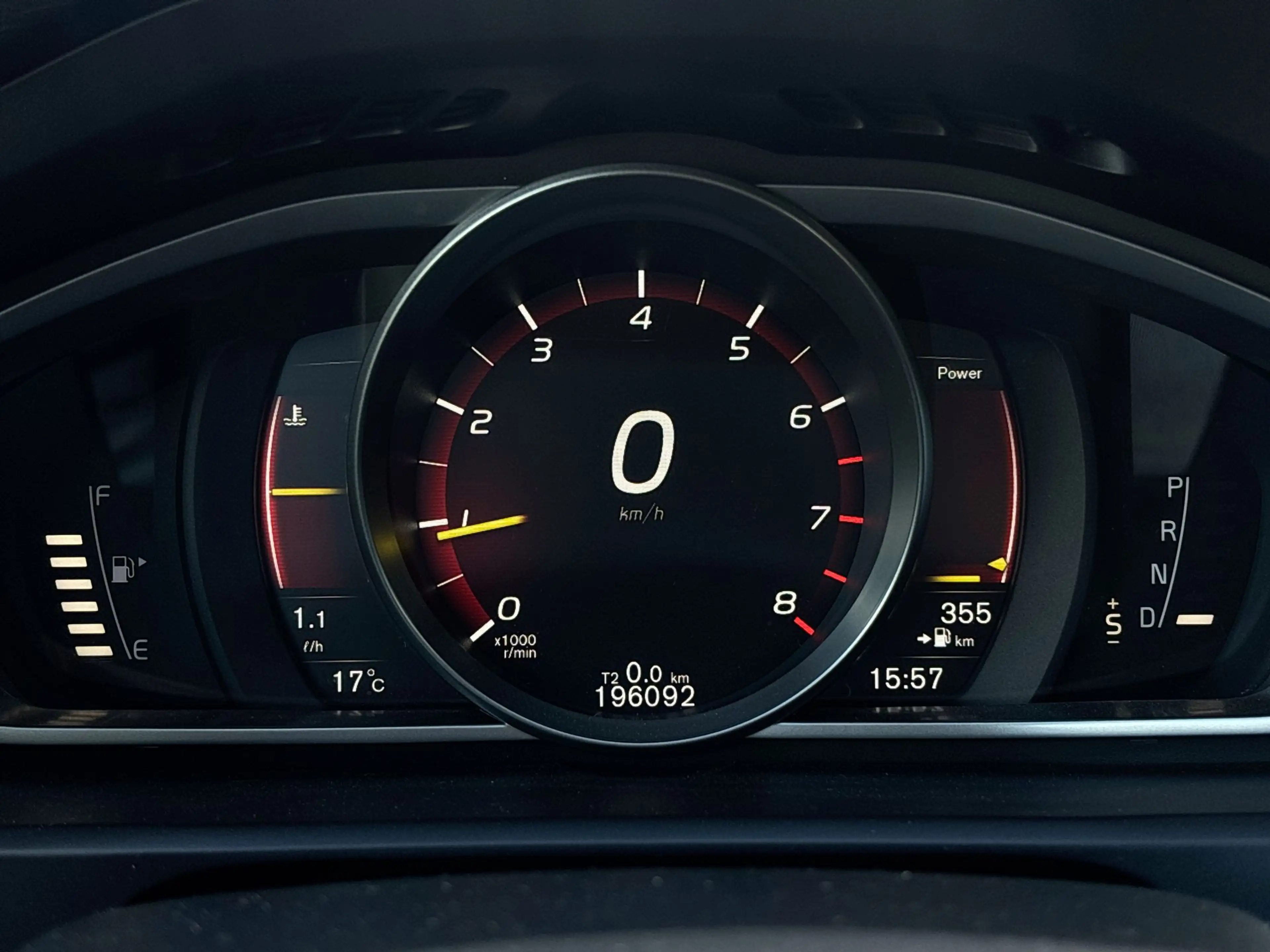 Volvo V40 Cross Country 1.5 T3 Polar+ Luxury |STOELVERW.|TREKHAAK|CLIMA|NA — photo 8