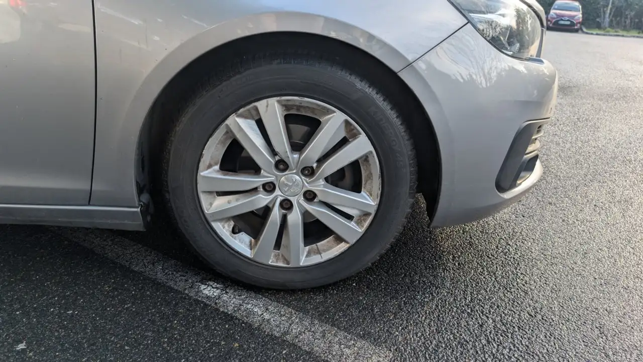 Peugeot 308 308 SW — photo 19