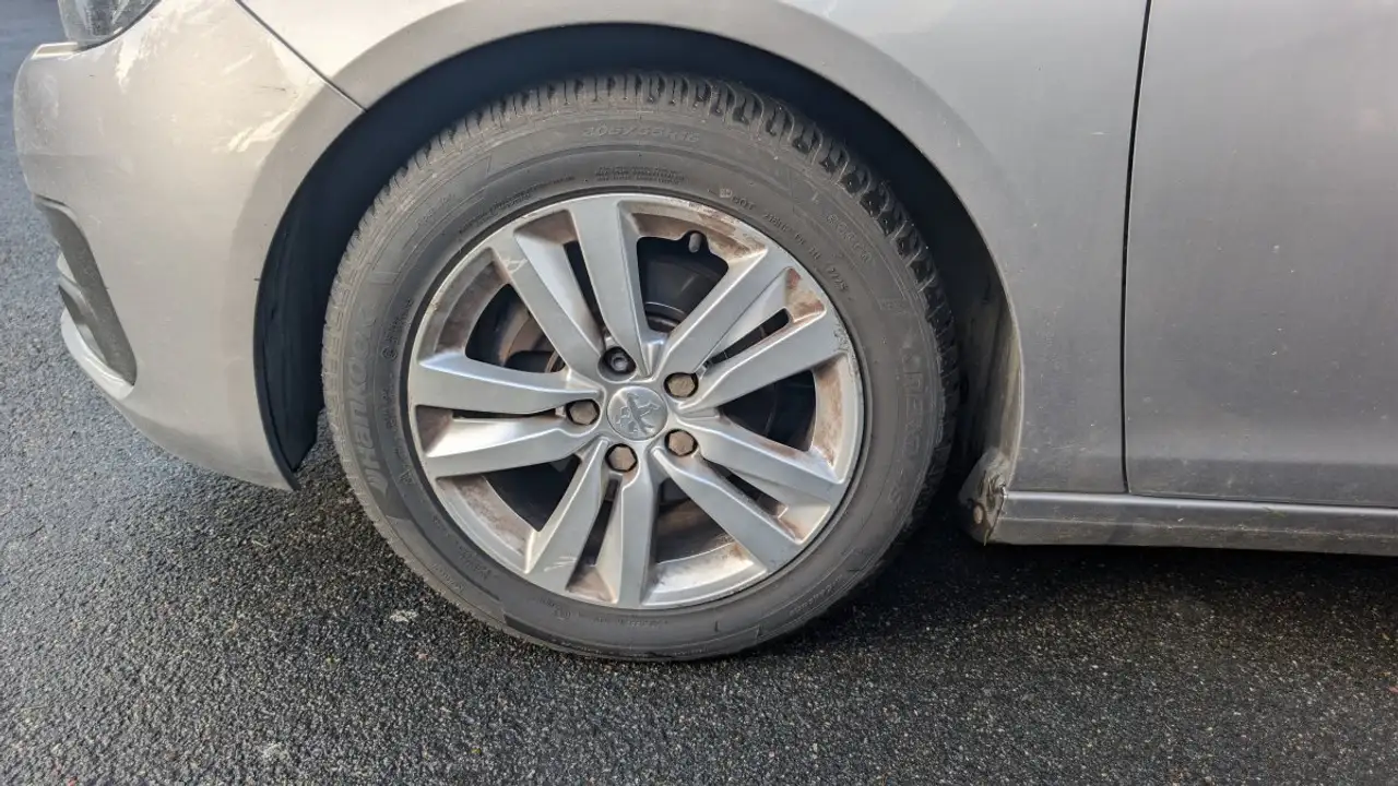 Peugeot 308 308 SW — photo 18