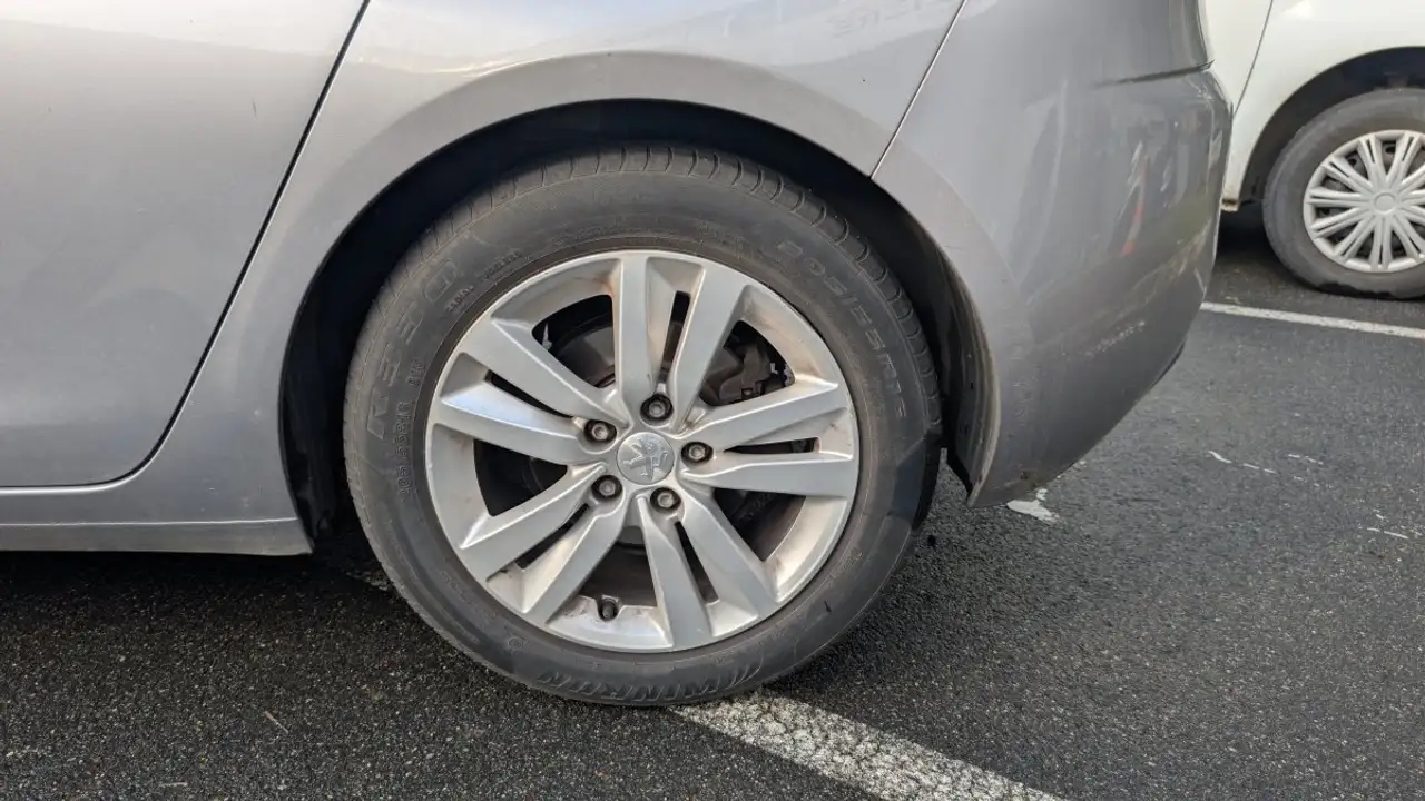 Peugeot 308 308 SW — photo 20