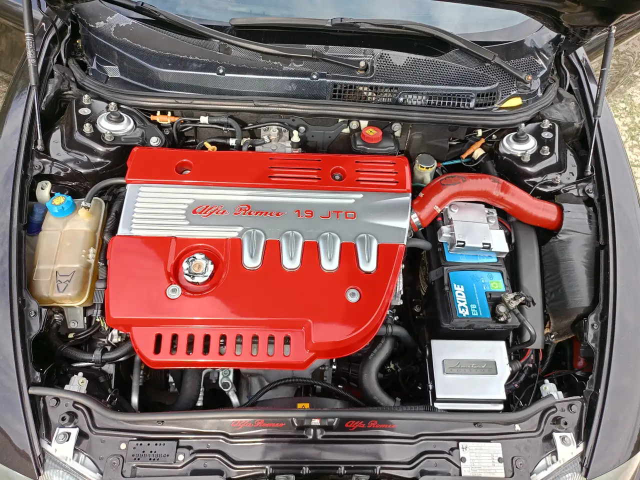 Alfa Romeo 147 I 2000 3p 1.9 jtd Distinctive 115cv, foto 8