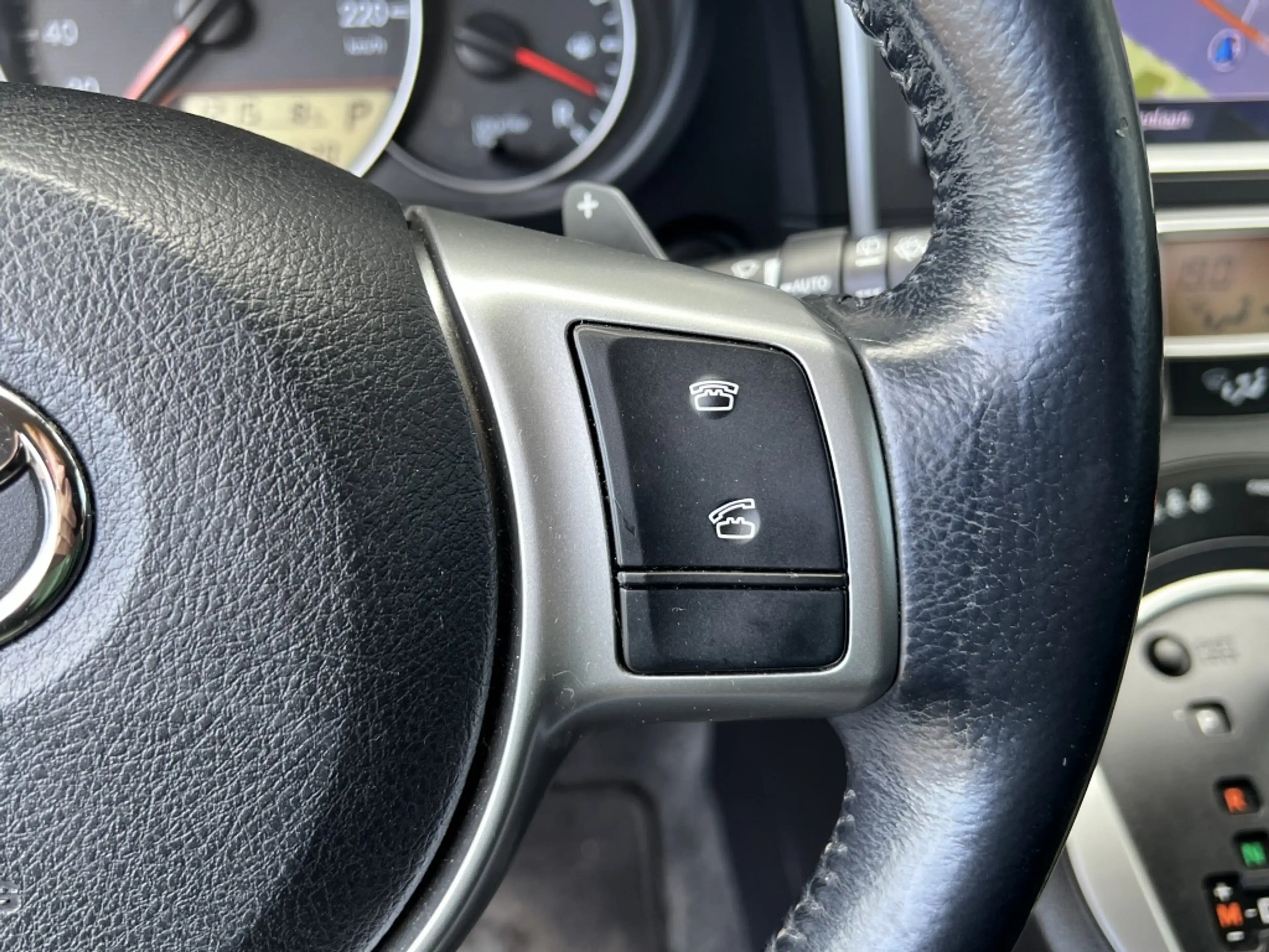 Toyota Verso-S 1.3 VVT-i Dynamic Automaat | NL auto | Navi | Keyl — photo 19