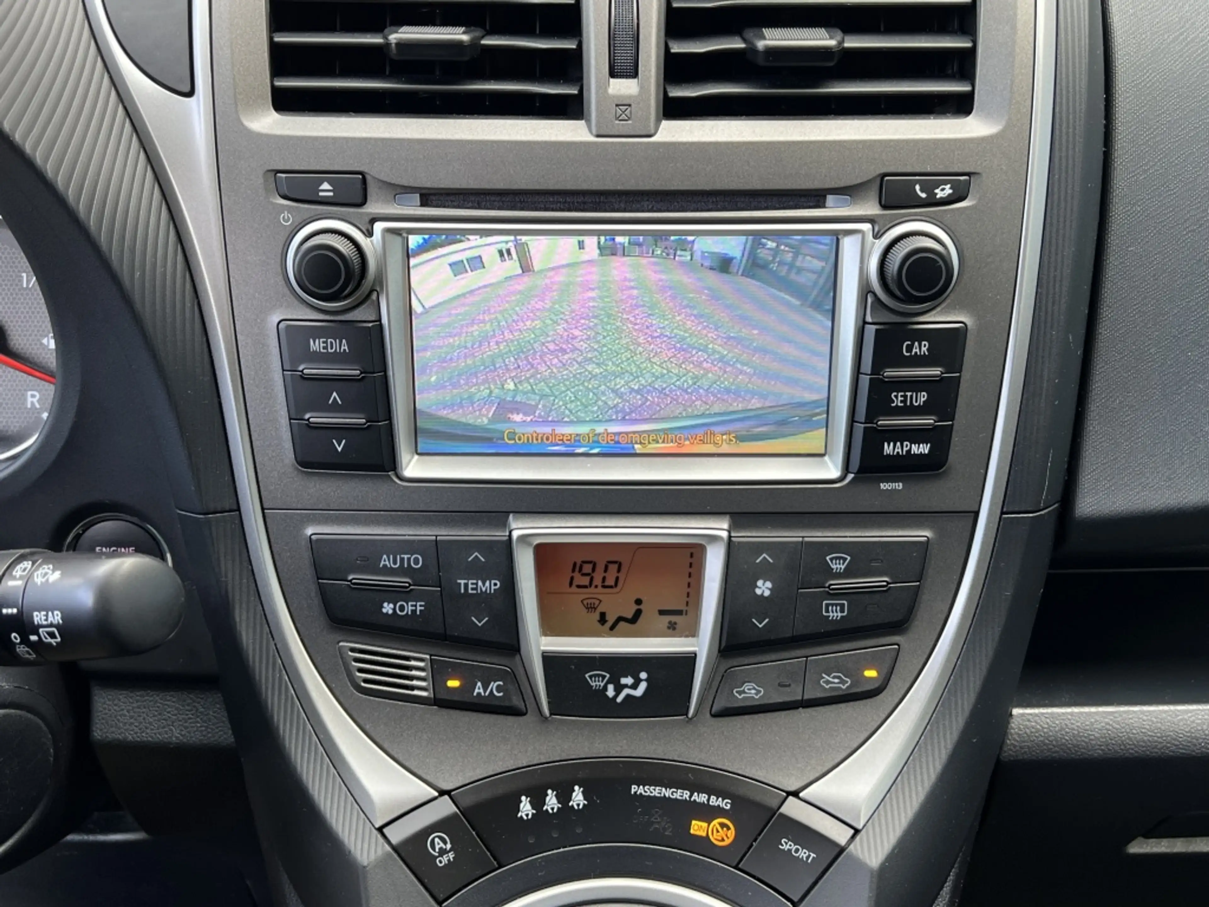 Toyota Verso-S 1.3 VVT-i Dynamic Automaat | NL auto | Navi | Keyl — photo 28