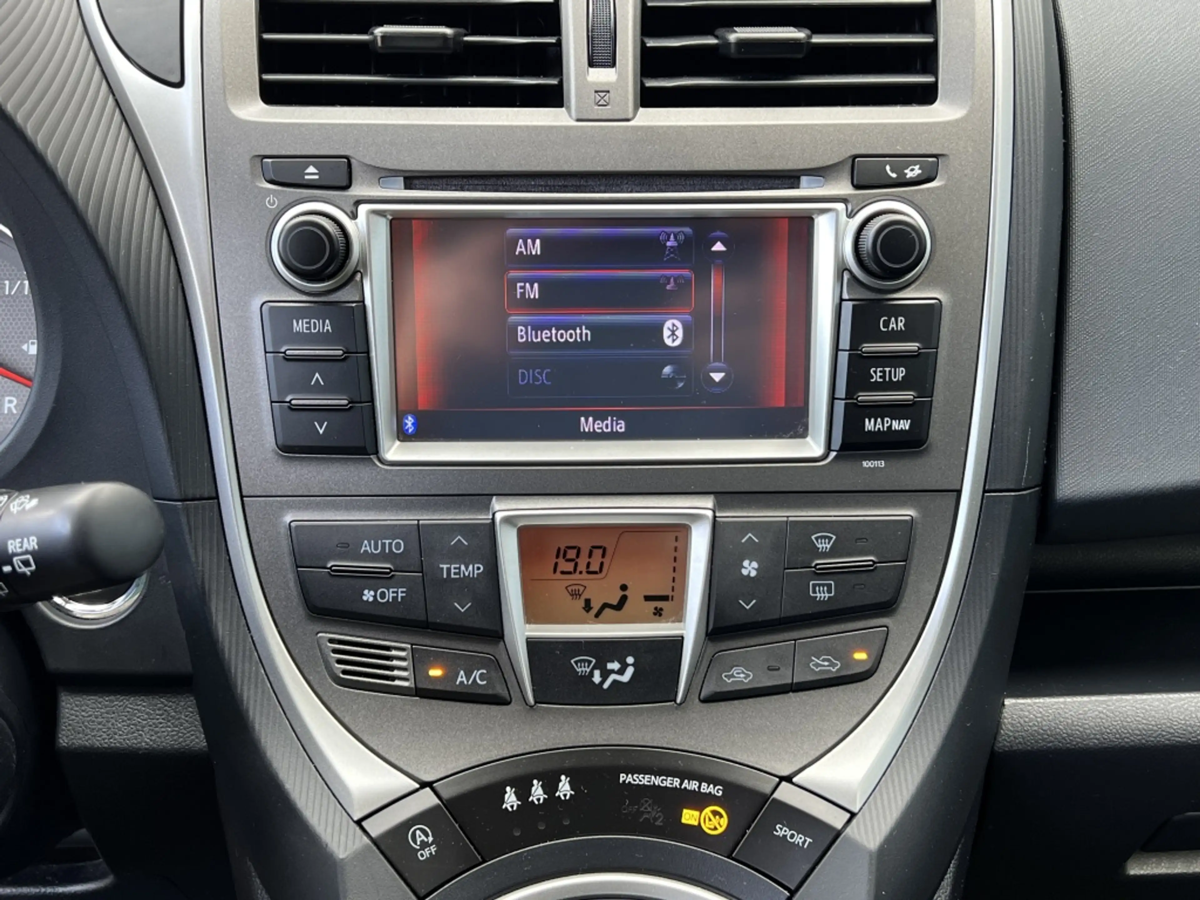 Toyota Verso-S 1.3 VVT-i Dynamic Automaat | NL auto | Navi | Keyl — photo 25