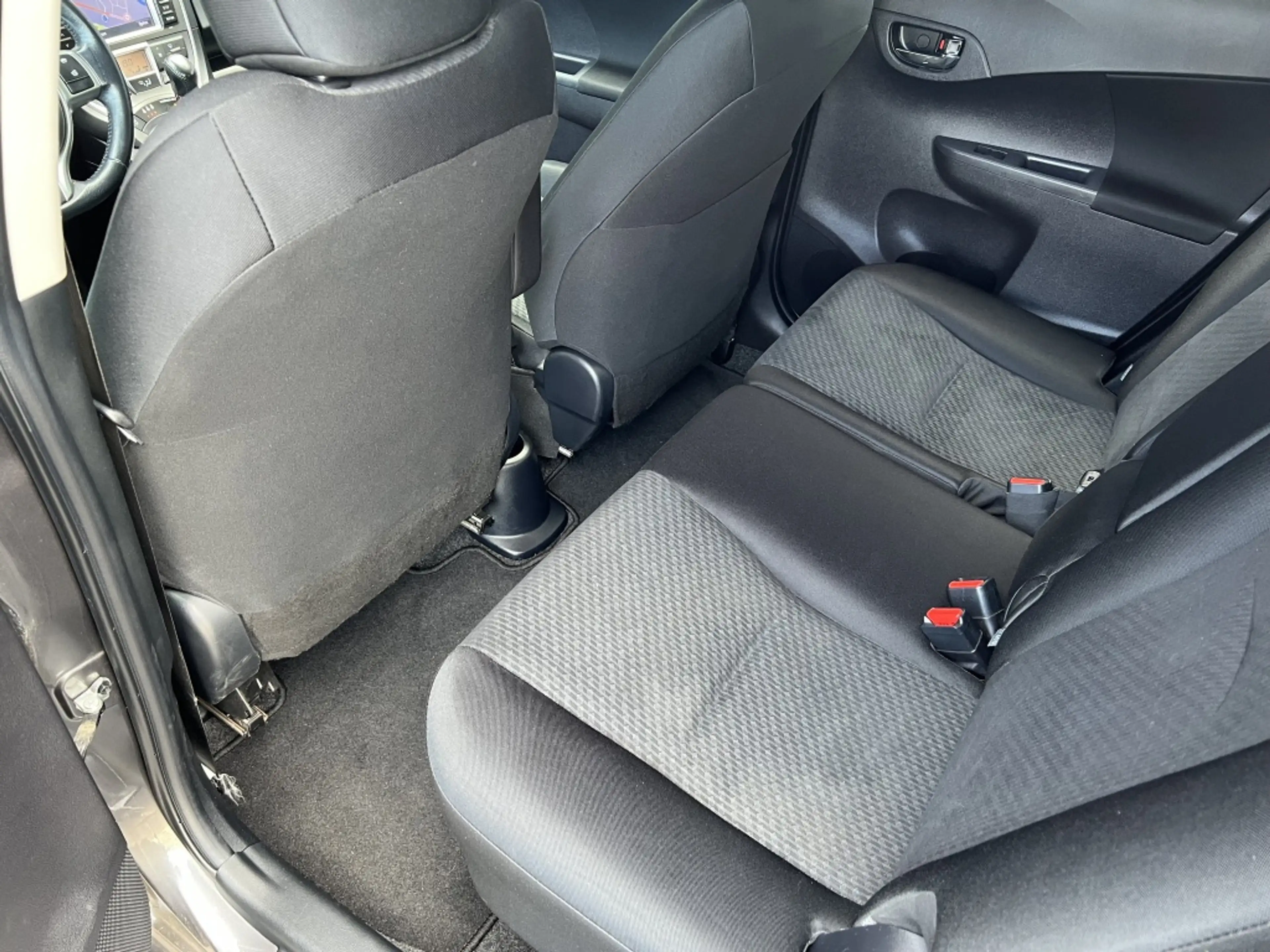 Toyota Verso-S 1.3 VVT-i Dynamic Automaat | NL auto | Navi | Keyl — photo 30