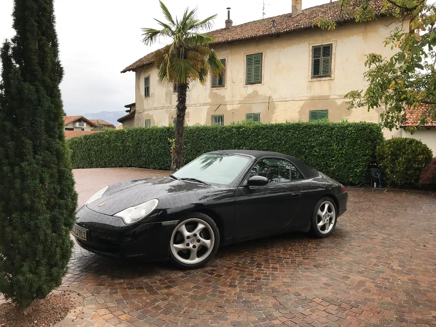 Porsche 996 911 Carrera Cabrio Schwarz - 1