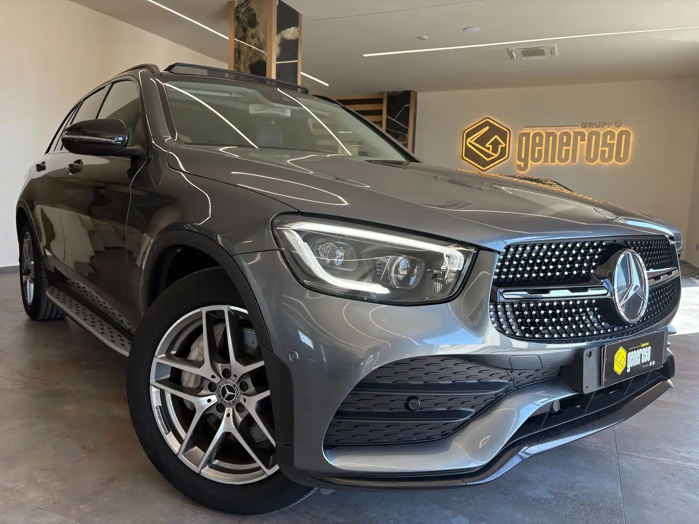 Mercedes-Benz GLC 300 d Premium Plus 4matic auto AMG Grigio - 1