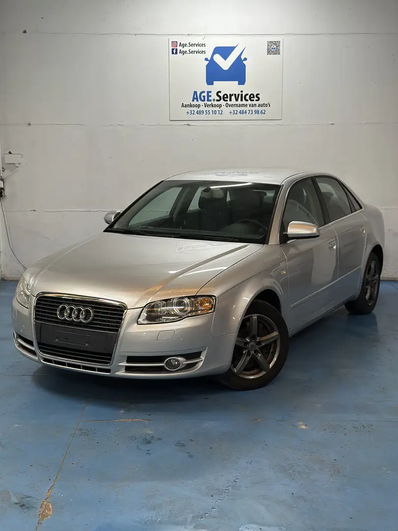 Audi A4 2.0 Turbo 16v FSI **TOP STAAT! ** - 1